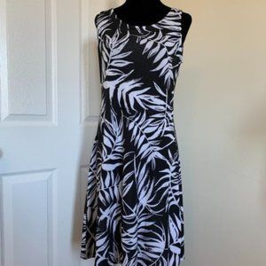 Leaf Print Sleeveless Dress